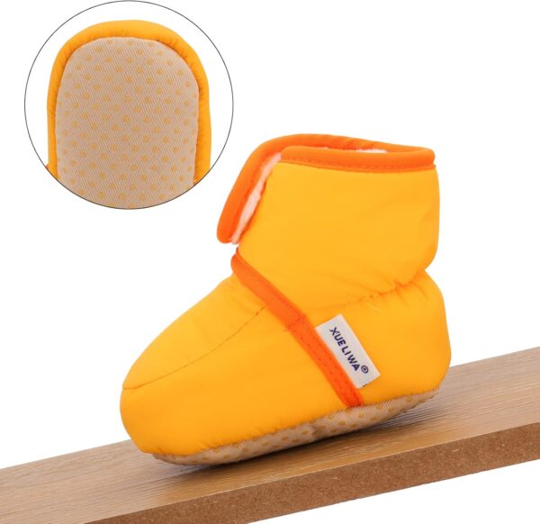 71bGaOL9pjL._AC_SL1500_.jpg LACOFIA Kapcie-Buciki Niemowlęce Zimowe Antypoślizgowe z Miękką Podeszwą dla Chłopców i Dziewczynek